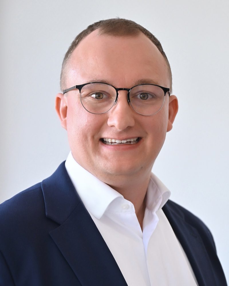 Steuerberater Julian Knieling von Finger & Partner